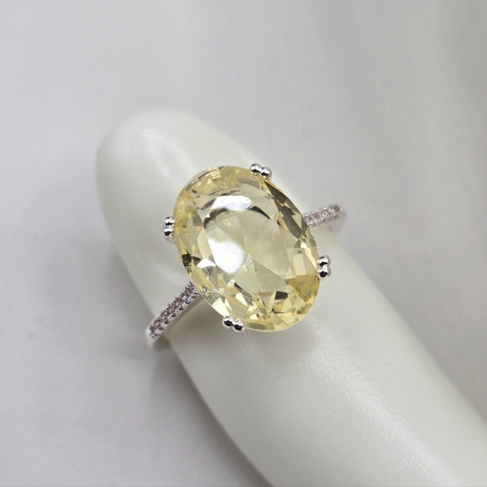 Swarovski Crystal Elements Silver Statement Ring Light Yellow Citrine Size 7 - Picture 4 of 9